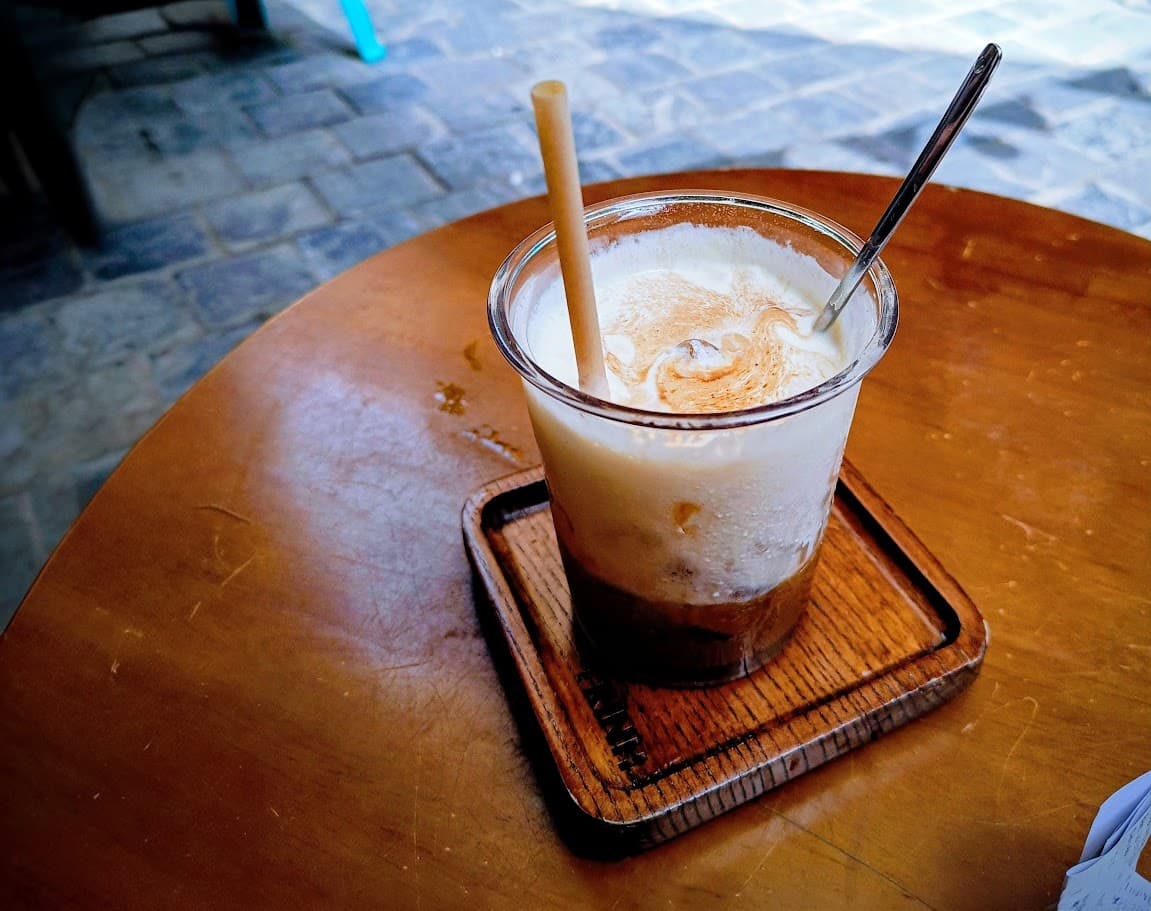 Salt coffee