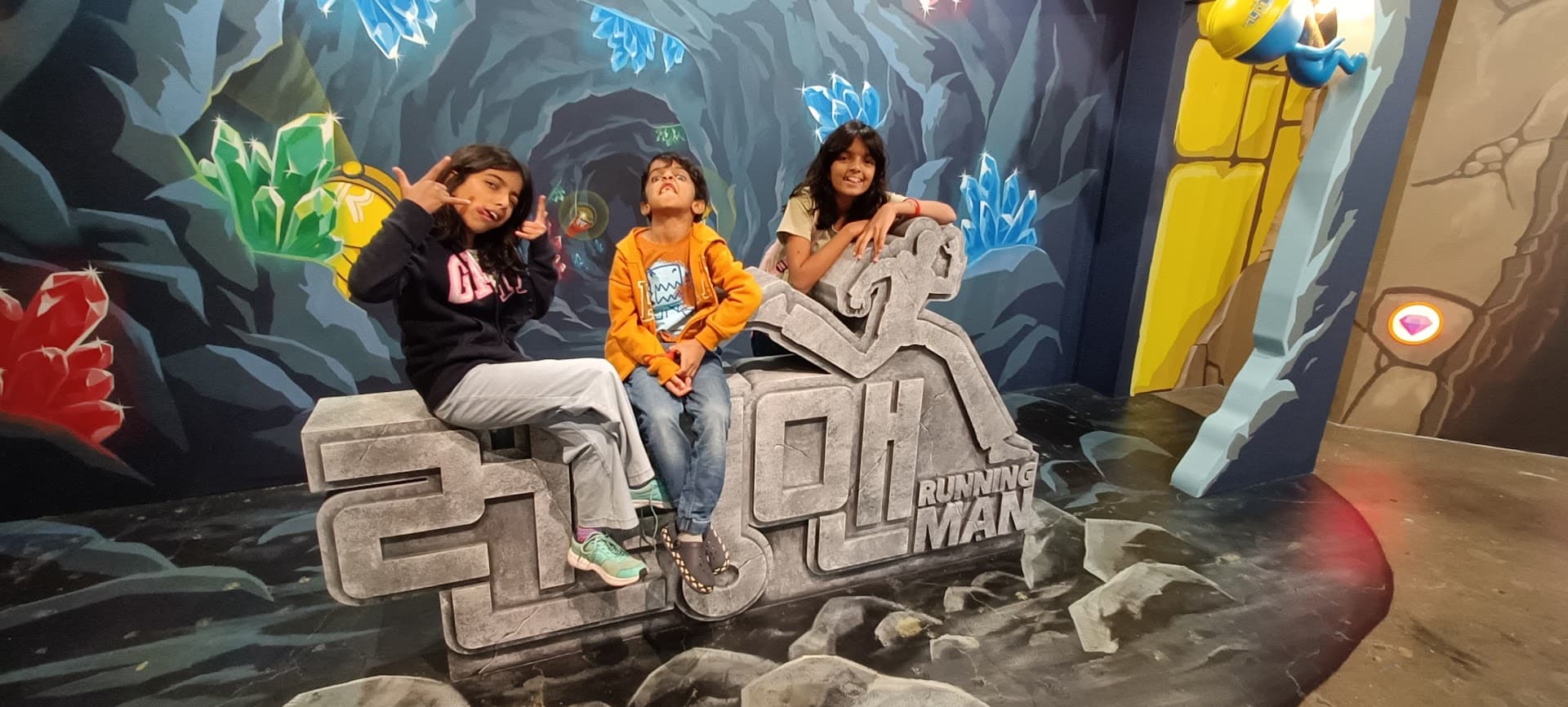 Kids at Running Man